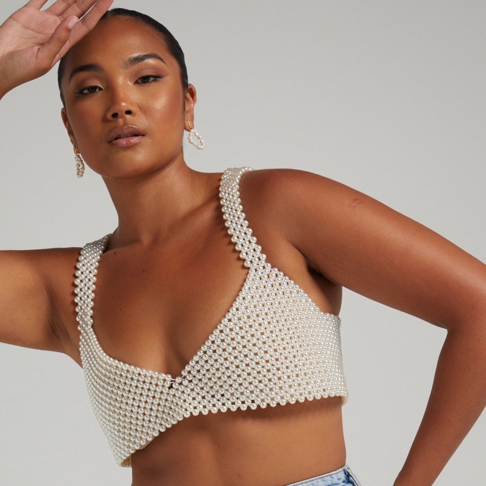 NWT Showpo Peggy Pearl Crop Top